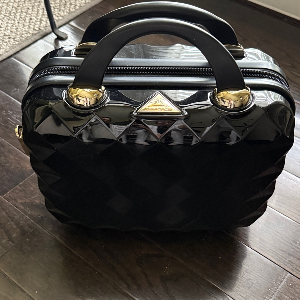 Triforce Chic Black Quilted Hardcase Cosmetic Bag